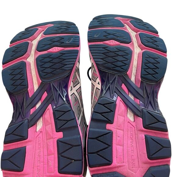 ASICS Running Shoes – Gray/Pink Guidance Line, Sz 11, EUC - Picture 5 of 8